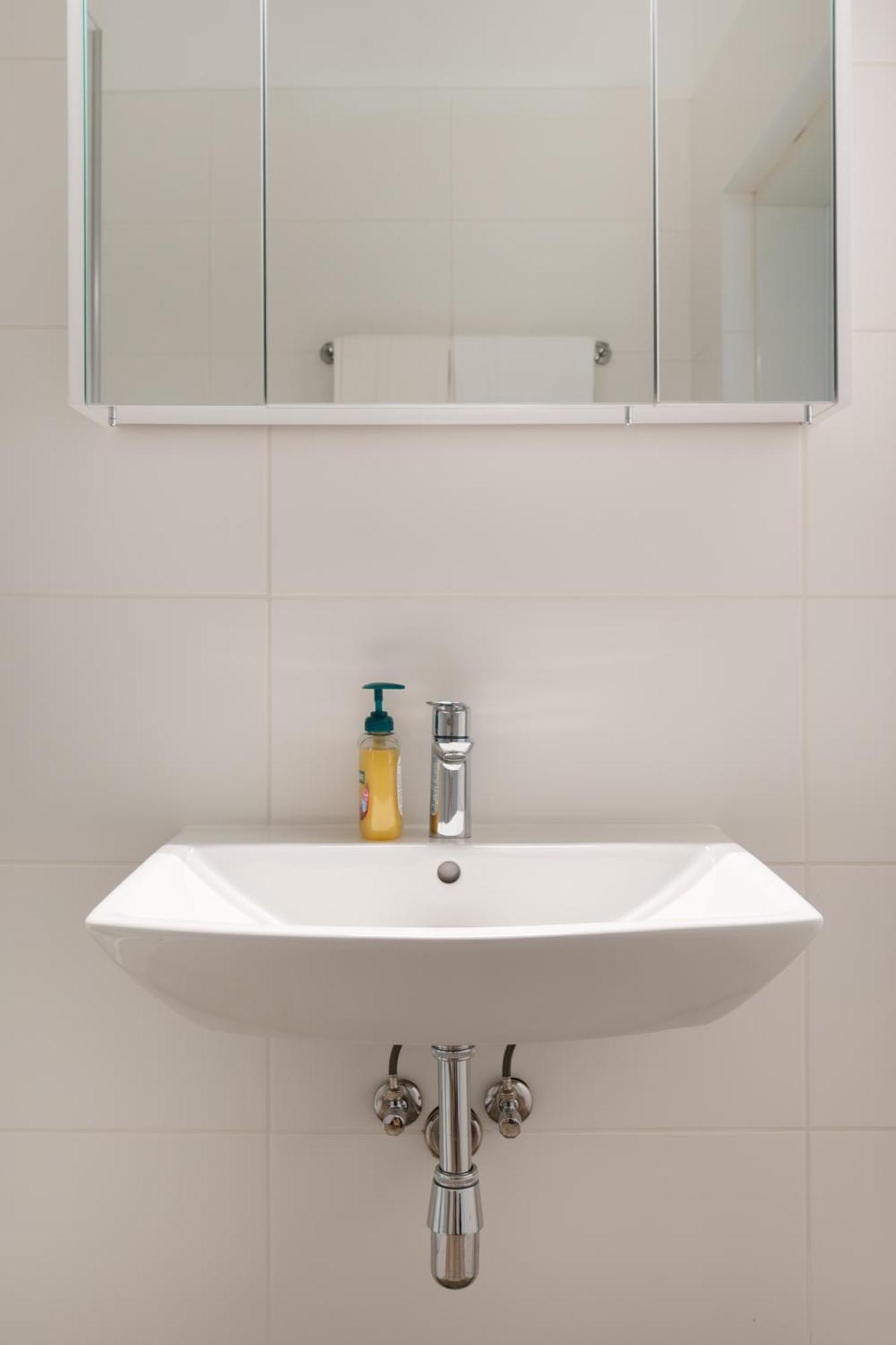Studio Apartment Near University فيينا المظهر الخارجي الصورة