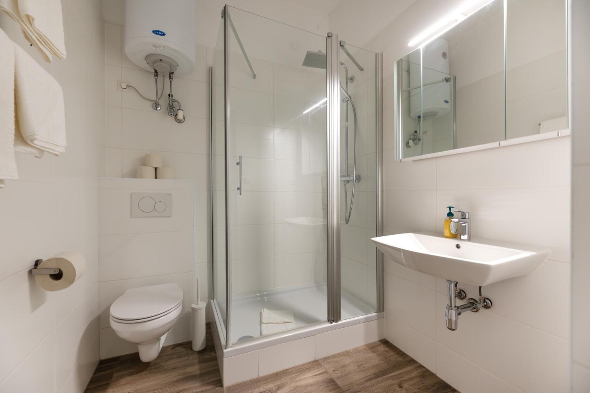 Studio Apartment Near University فيينا المظهر الخارجي الصورة